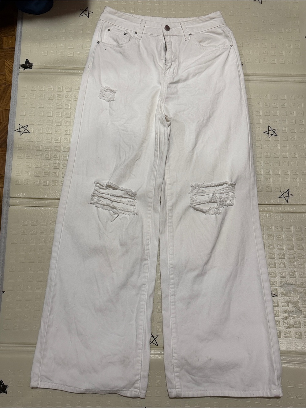 White Distressed Wide-Leg Women’s Jeans